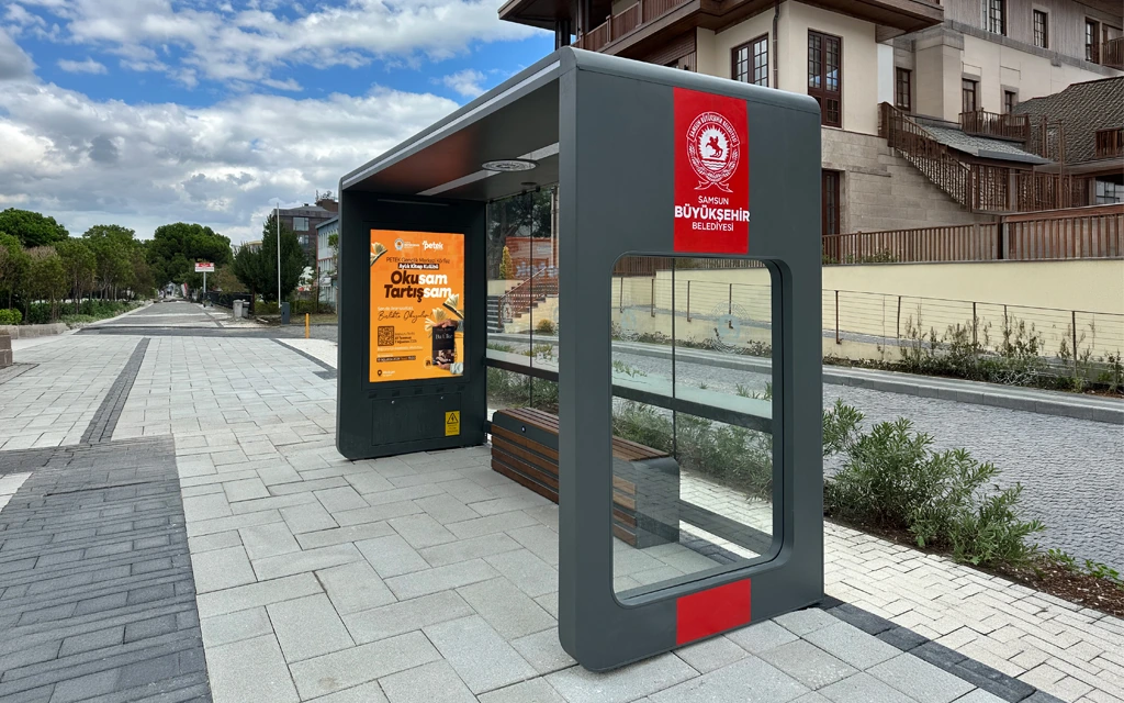 Smart Bus Shelter — gallery photograph 8