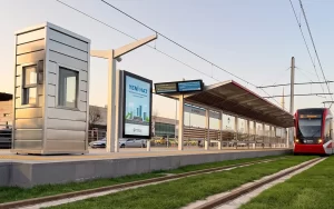 Chrome Çift Yönlü Tramvay Durağı — ürün fotoğrafı